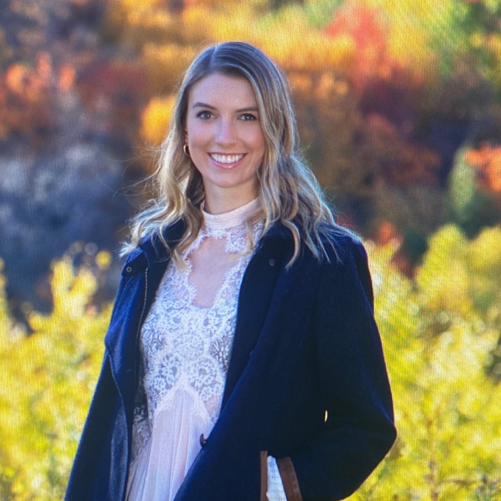 Meet your Posher, Maddie
